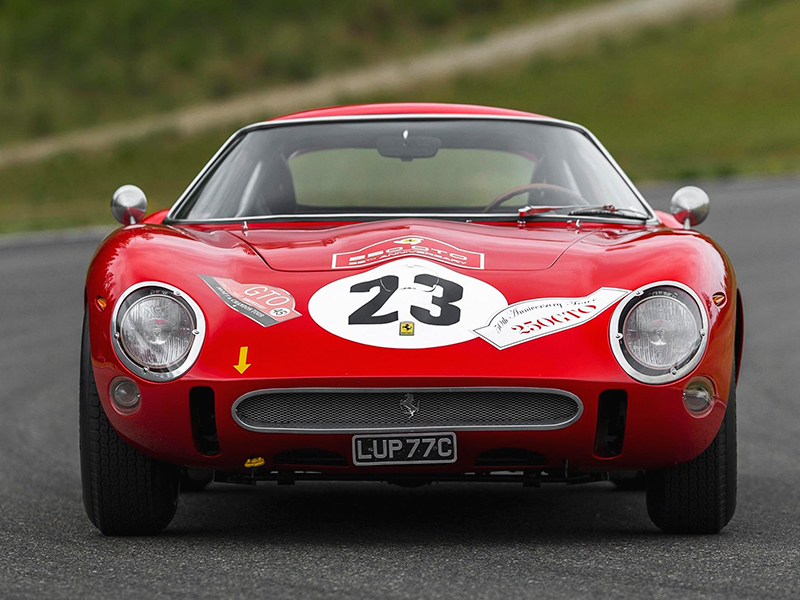 سيارة فيراري تباع بخمسين مليون دولار في مزاد استغرق 10 دقائق!